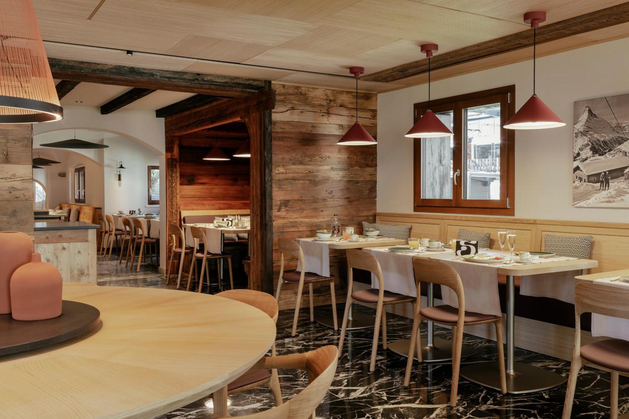Schloss Zermatt - Cbd & Adaptogenic Spa And Sport Hotel Dış mekan fotoğraf