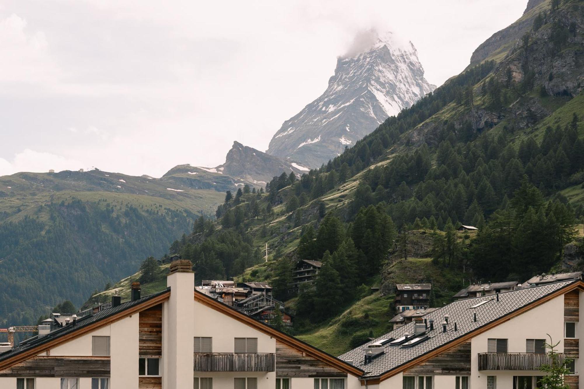 Schloss Zermatt - Cbd & Adaptogenic Spa And Sport Hotel Dış mekan fotoğraf